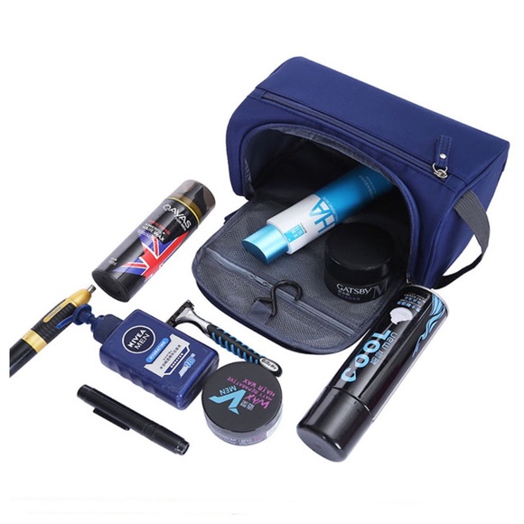 His & Her Camo Toiletry Cosmetic Travel Bag - Picture 3 of 16